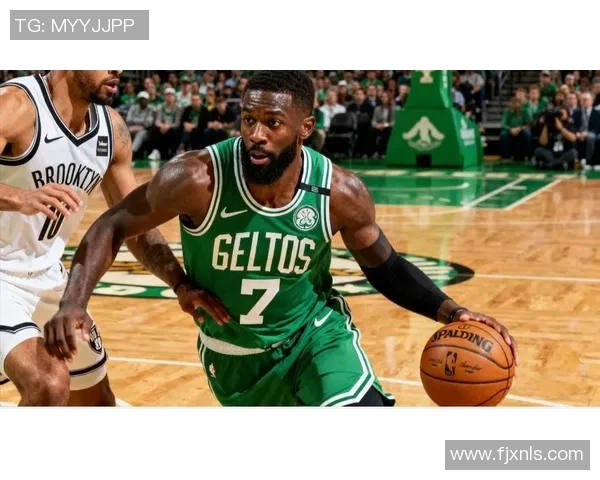 杰伦布朗砍下25分表现高效却难救主 数据亮眼仍未能带队取胜