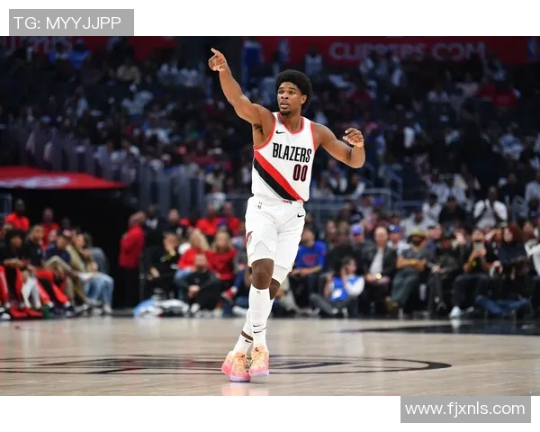 开拓者伤病报告：利拉德亨德森罗威缺席 其他球员均可出战